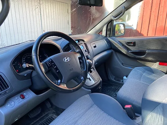 Hyundai H1 2013 photo 5