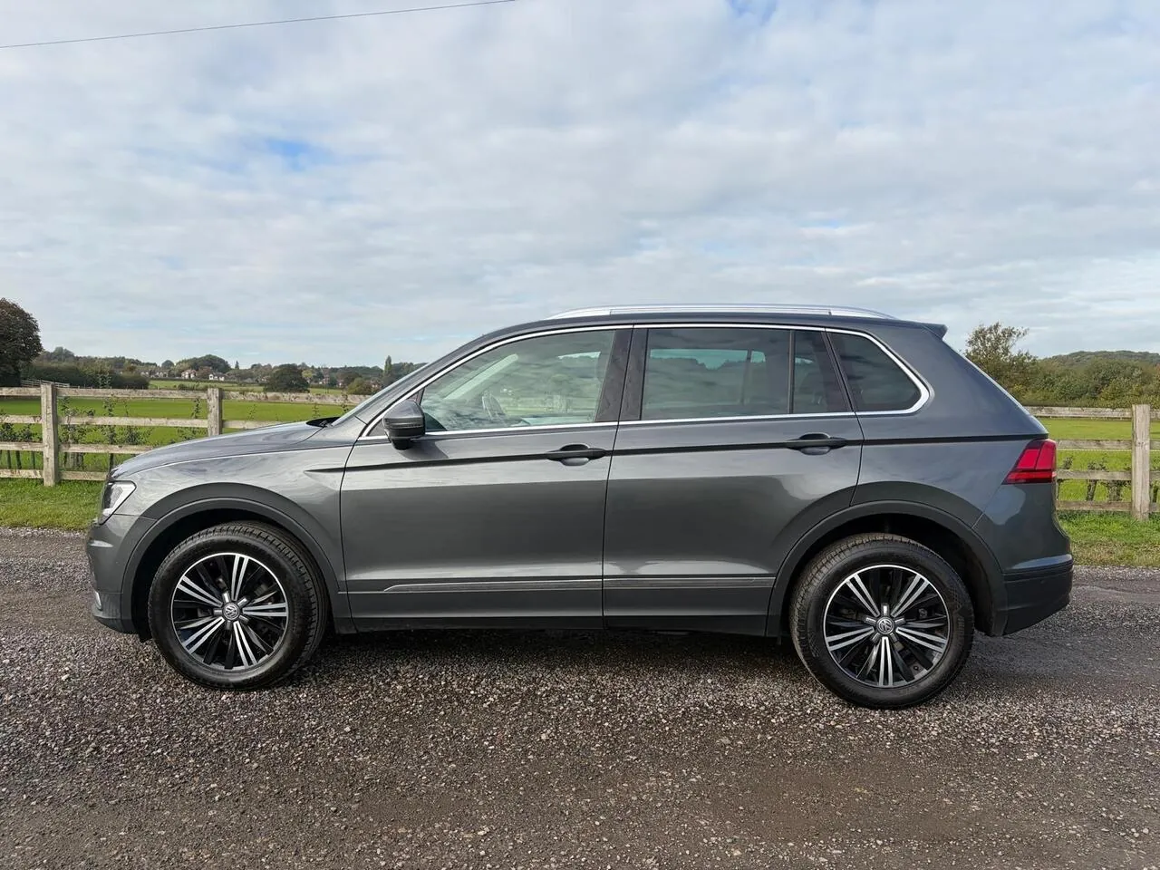Volkswagen Tiguan 2016 photo 2