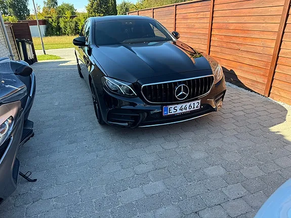 Mercedes-Benz E220 D