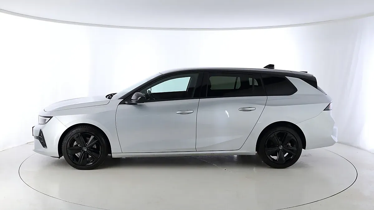 Opel Astra 2025 photo 2