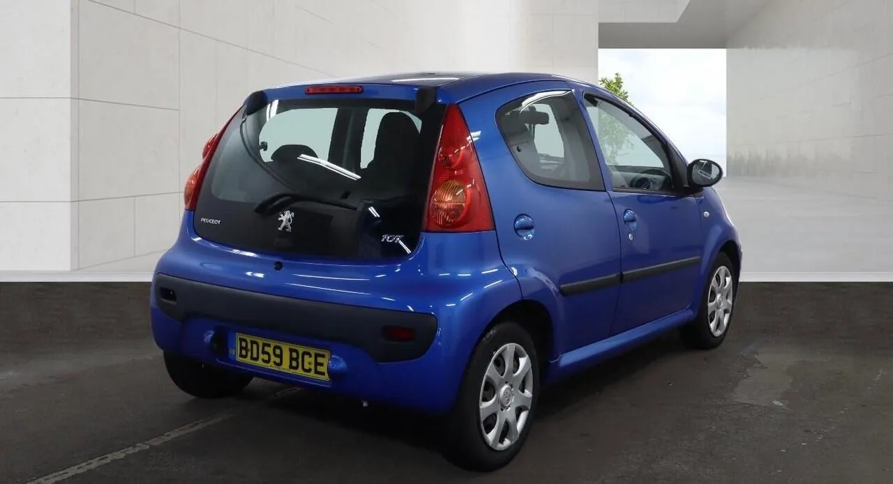 Peugeot 107 2009 photo 3