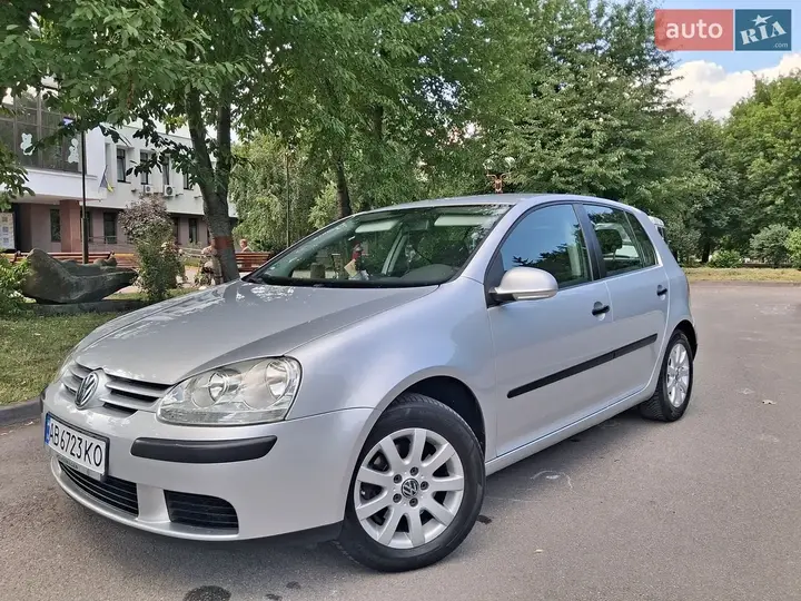 Volkswagen Golf 2005 photo 3
