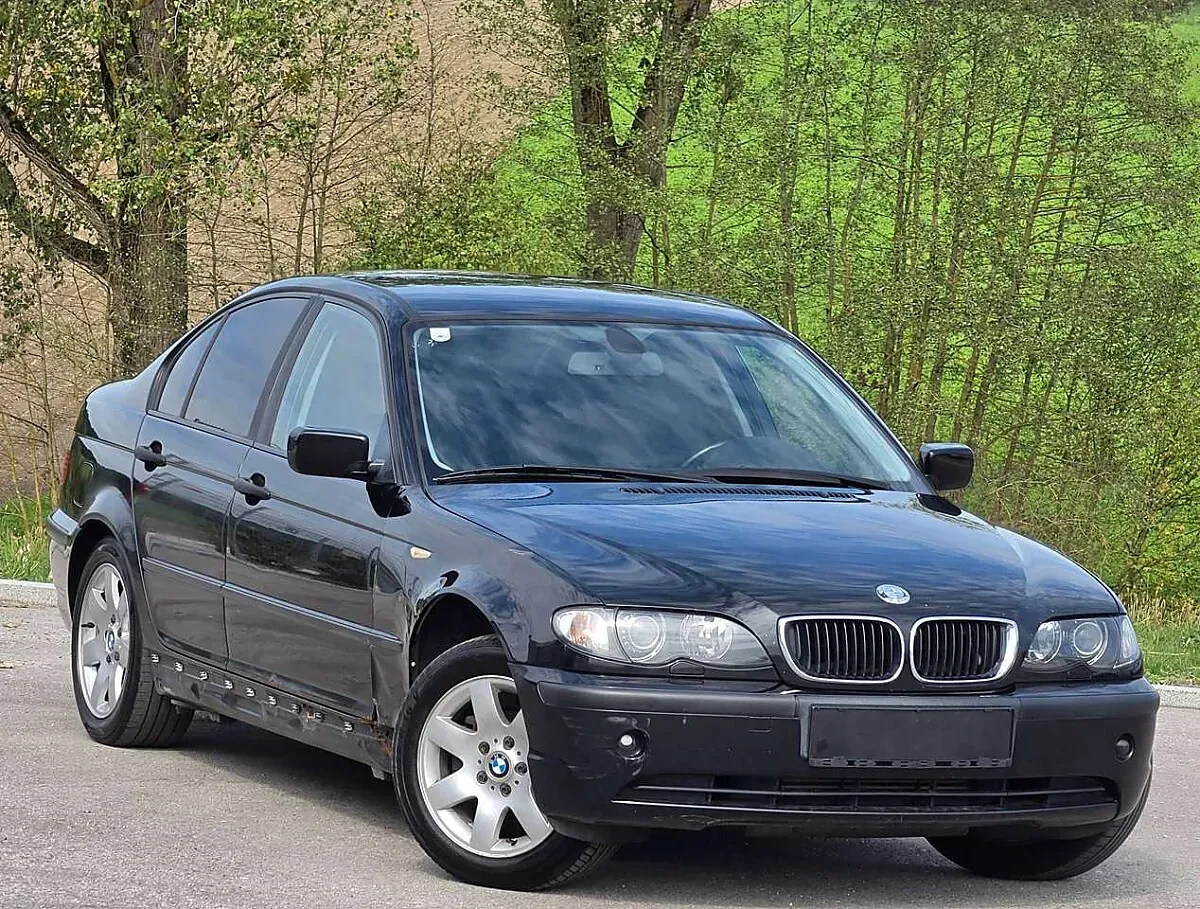BMW 3 Series 2004 photo 3