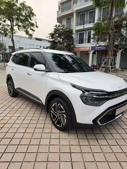 Kia Carens 2024 photo 3