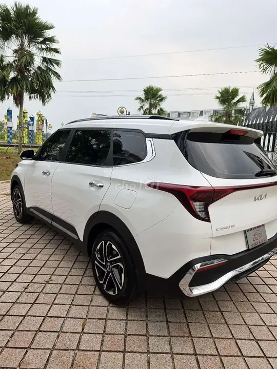 Kia Carens 2024 photo 5