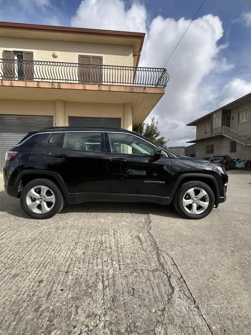 Jeep Compass 2018 photo 4