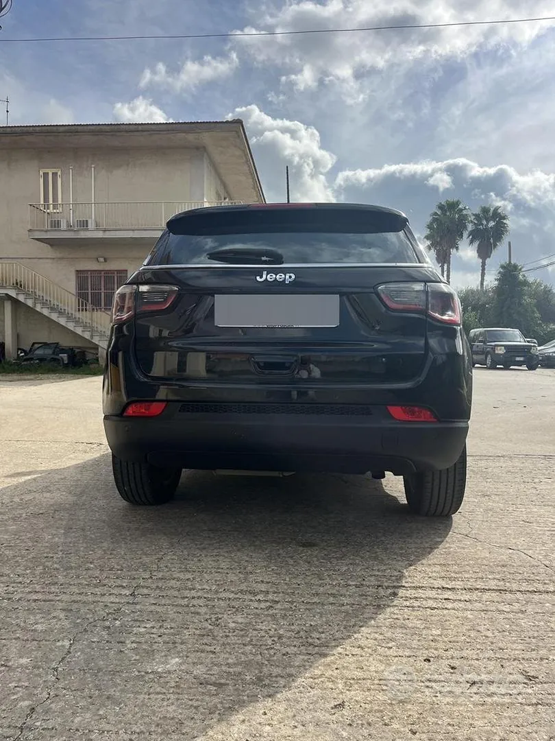 Jeep Compass 2018 photo 3