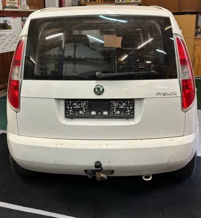 Skoda Roomster 2008 photo 2