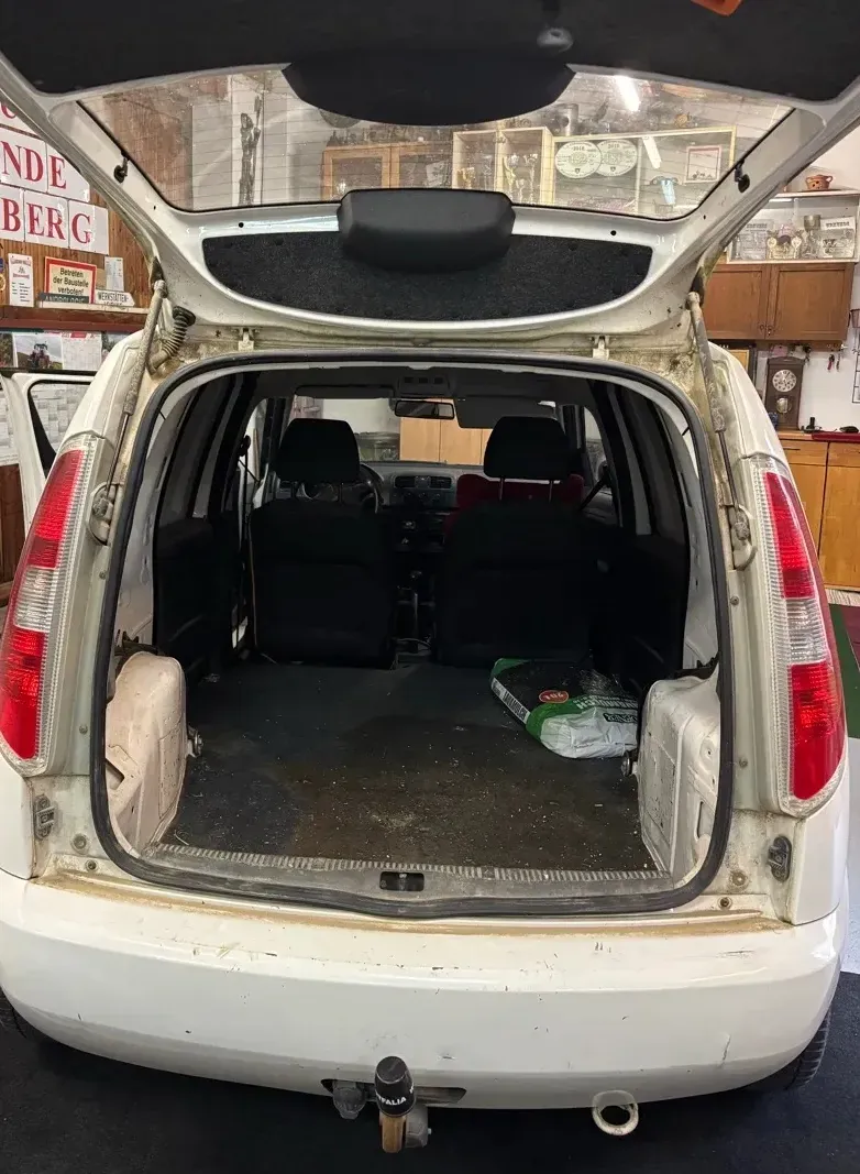 Skoda Roomster 2008 photo 3