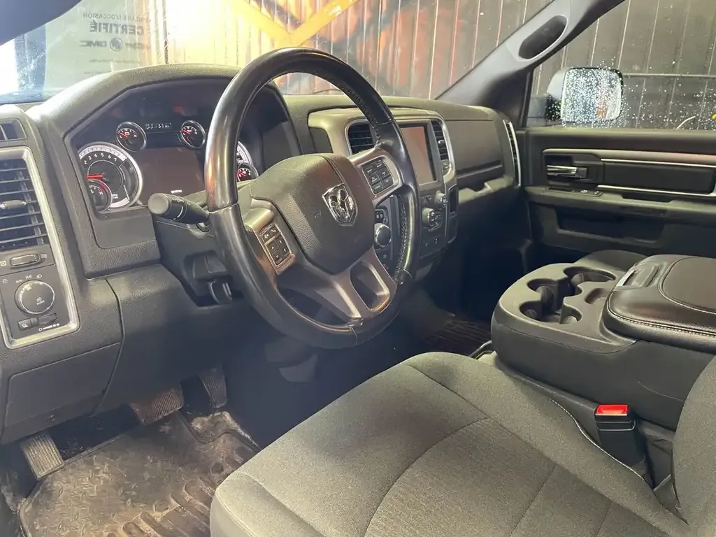 Ram 1500 2021 photo 3