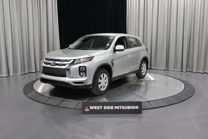 Mitsubishi Rvr 2027 photo 3