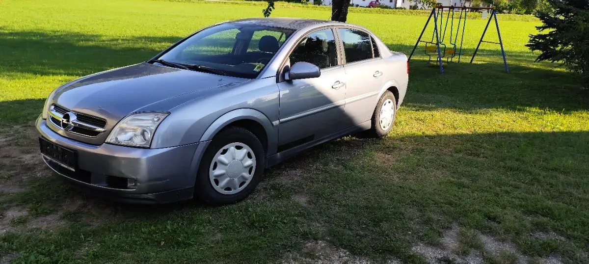 Opel Vectra 2005 photo 2