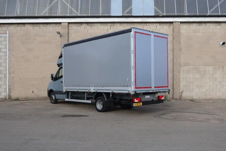Mercedes-Benz Sprinter 2024 photo 3