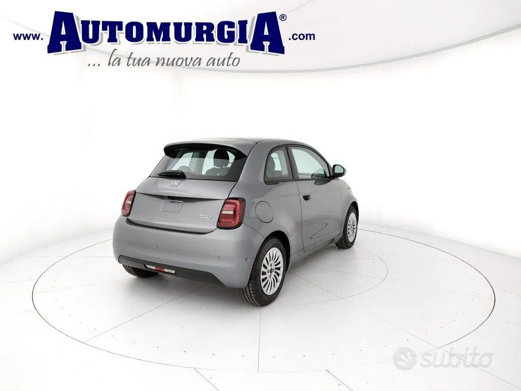 Fiat 500 2023 photo 4