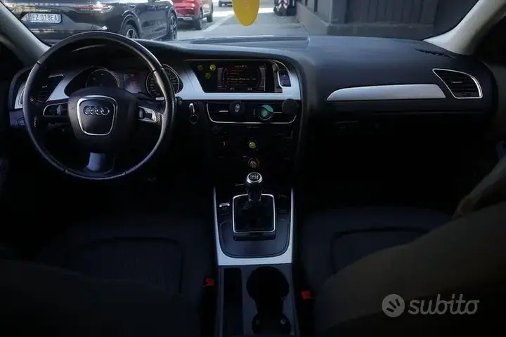 Audi A4 Avant 2009 photo 2
