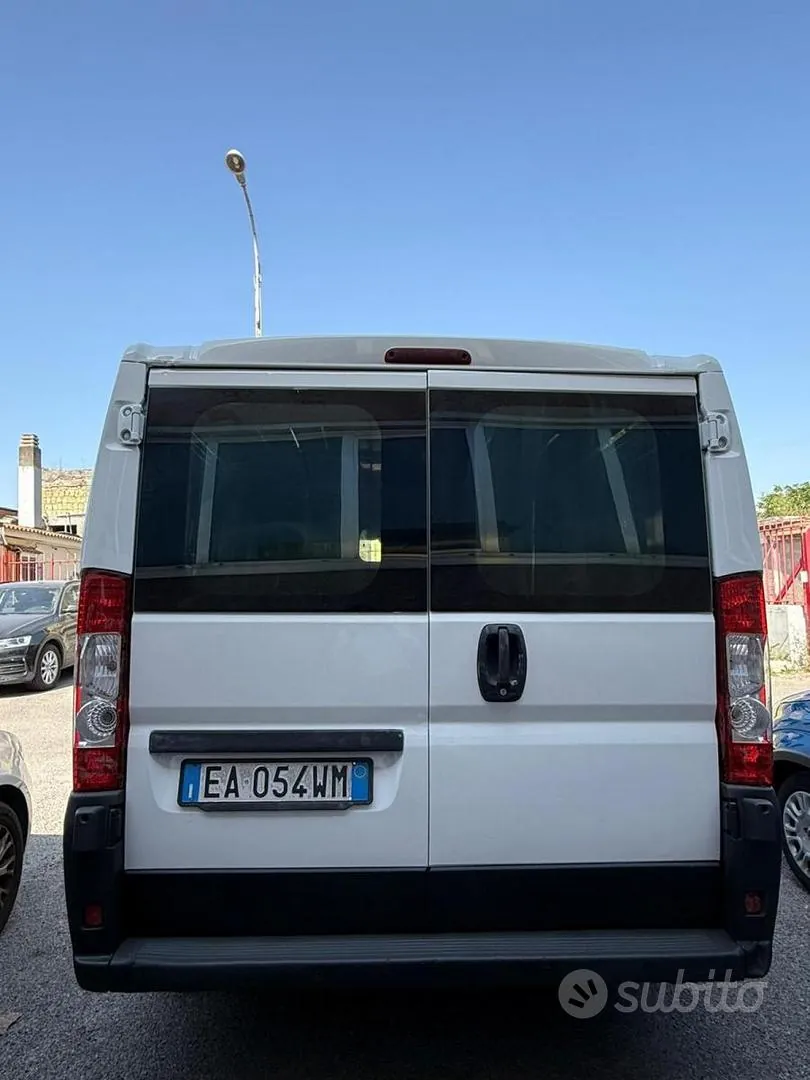 Peugeot Boxer 2010 photo 5