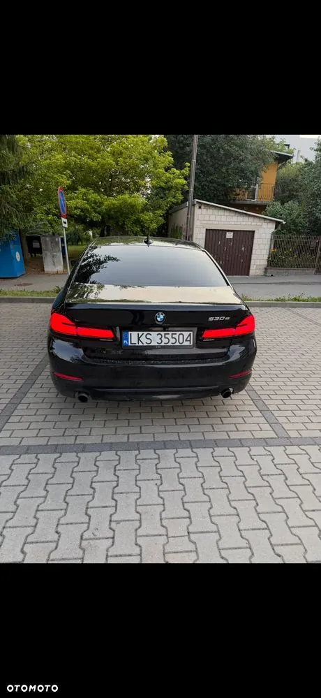 BMW 5 Series 2017 photo 4