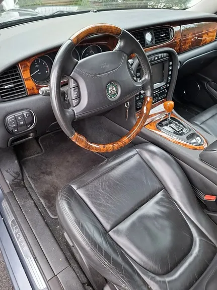 Jaguar Xj6 2004 photo 4