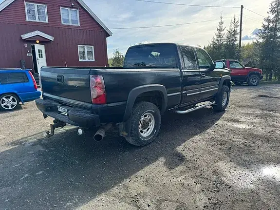 Chevrolet Silverado 2500 2003 photo 4
