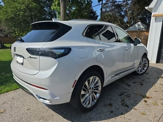 Buick Envision 2024 photo 5
