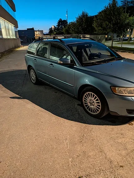 Volvo V50 2008 photo 3