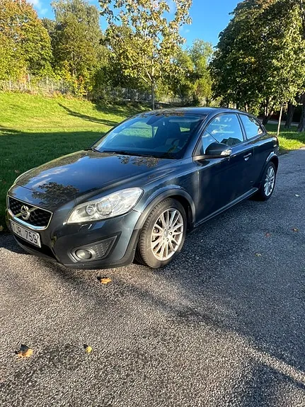 Volvo C30 2011 photo 2