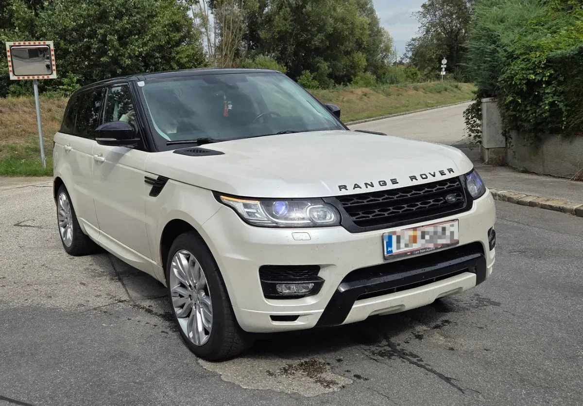 Land Rover Range Rover Sport 2014 photo 2