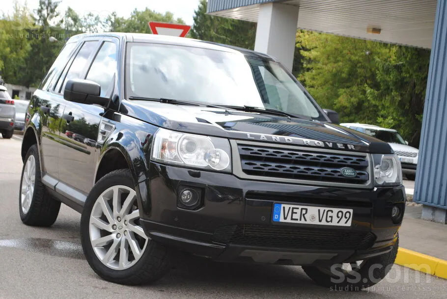 Land Rover Freelander 2 2012 photo 4