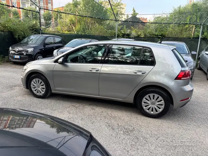 Volkswagen Golf 2018 photo 4
