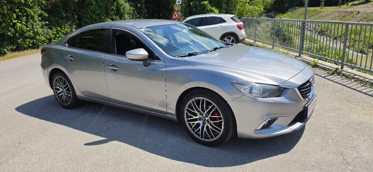 Mazda Mazda6