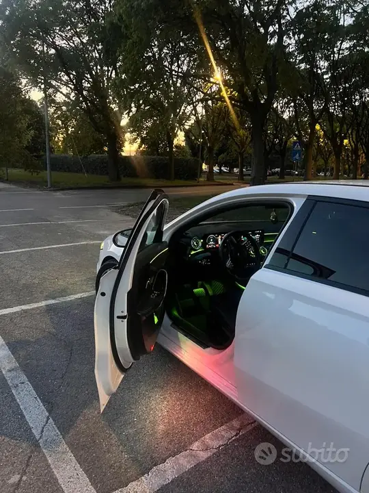Mercedes-Benz A-Class 2018 photo 5