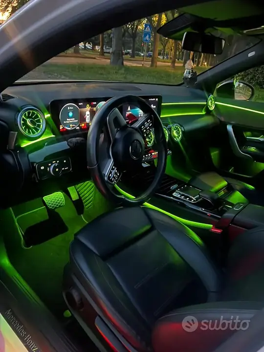 Mercedes-Benz A-Class 2018 photo 4