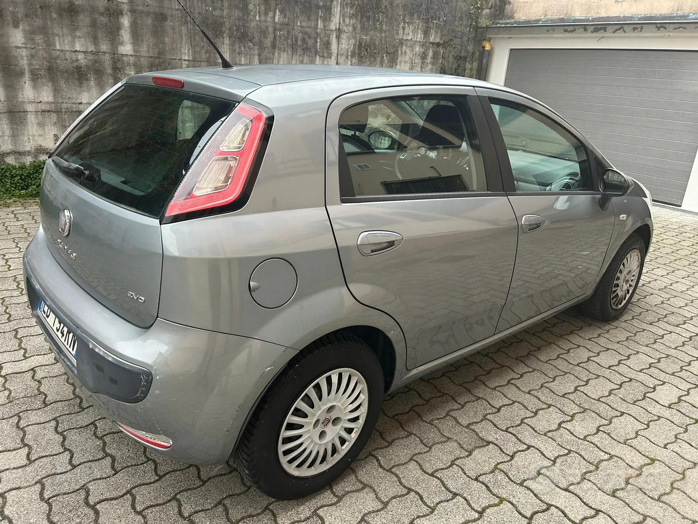 Fiat Punto Evo 2010 photo 3