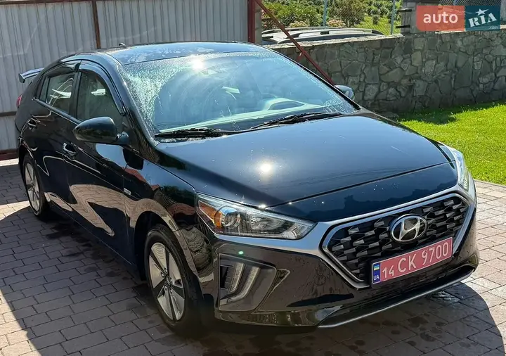 Hyundai Ioniq