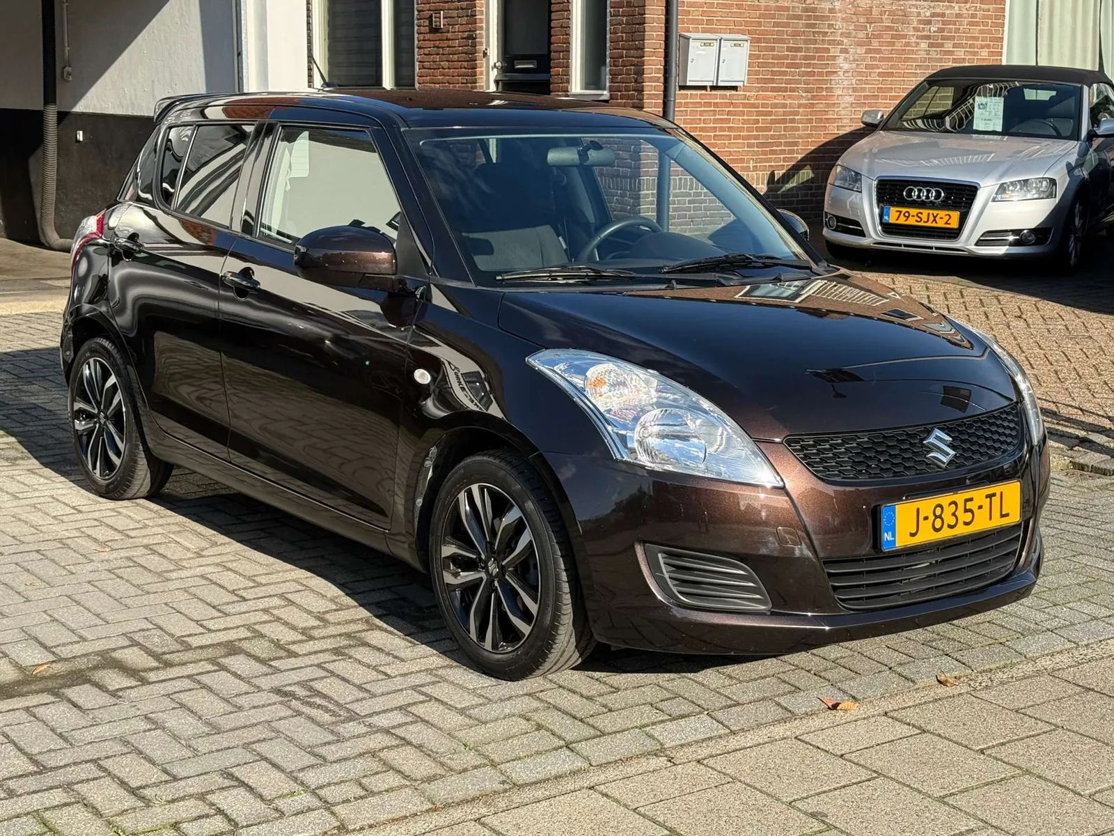 Suzuki Swift 2013 photo 3