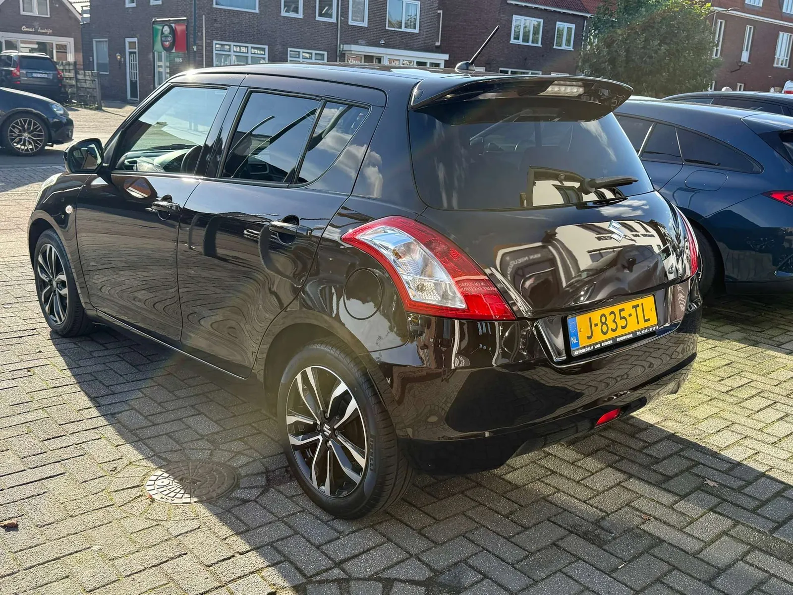 Suzuki Swift 2013 photo 5
