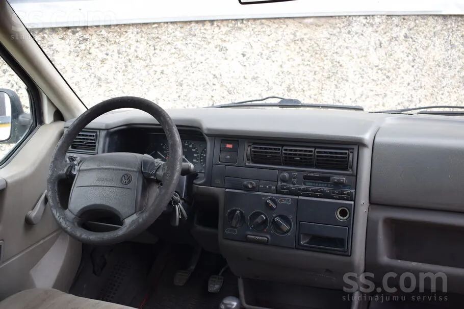 Volkswagen Transporter 1997 photo 4