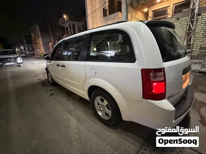 Dodge Caravan 2008 photo 3
