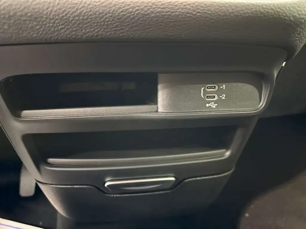 Chrysler Pacifica 2026 photo 3
