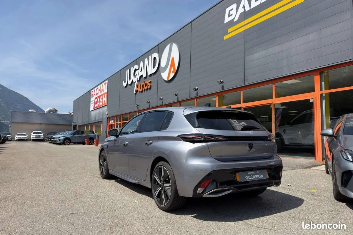 Peugeot 308 2023 photo 2