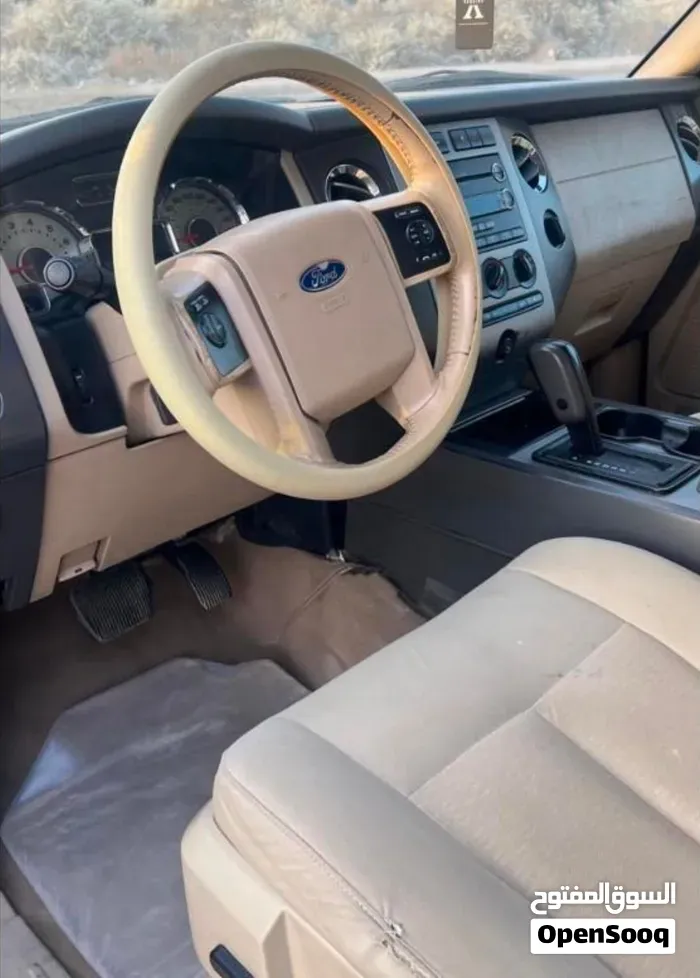 Ford Expedition 2010 photo 4