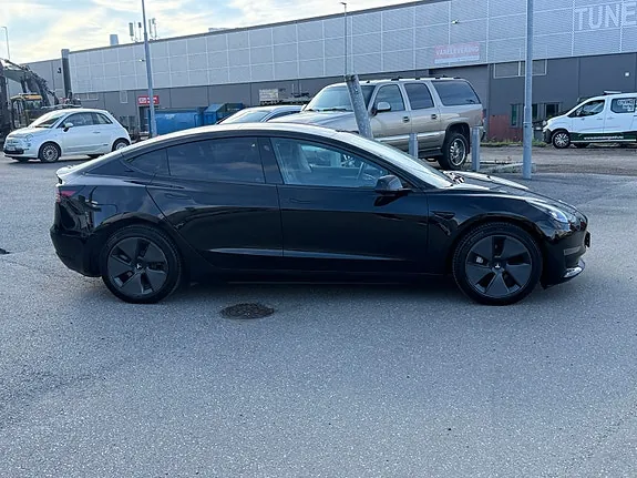 Tesla Model 3 2022 photo 4