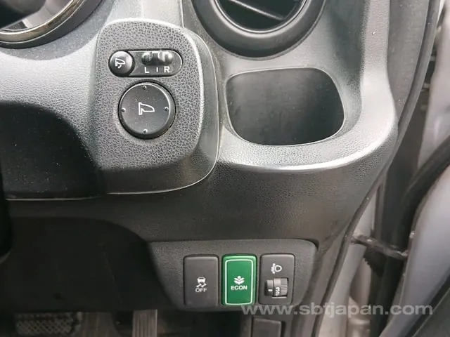 Honda Fit 2014 photo 3