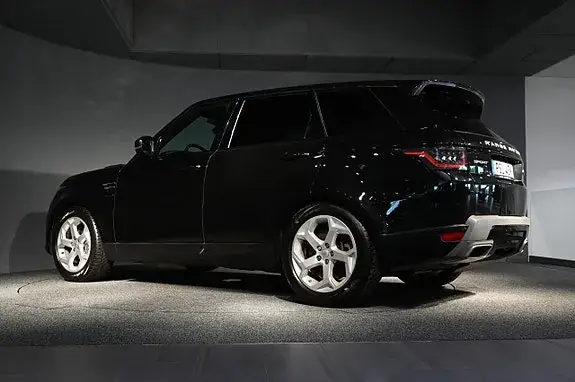 Land Rover Range Rover Sport 2021 photo 4