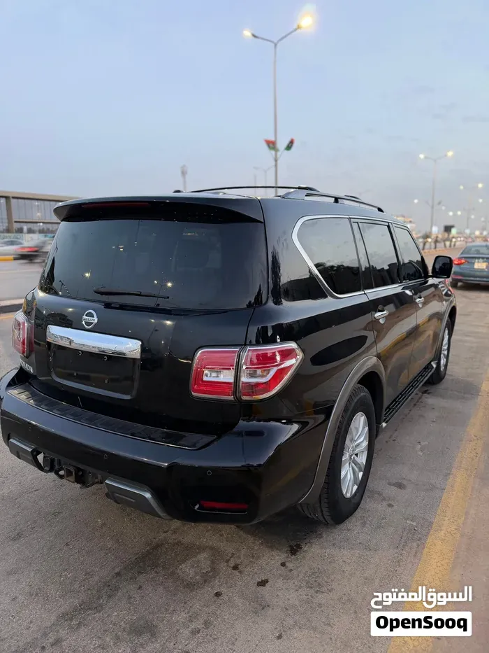 Nissan Armada 2017 photo 2