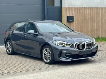 BMW 1 Series 2021 photo 2
