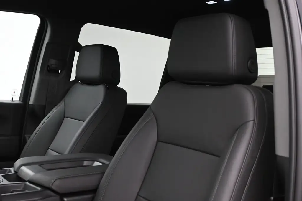 GMC Sierra 2500Hd 2026 photo 4