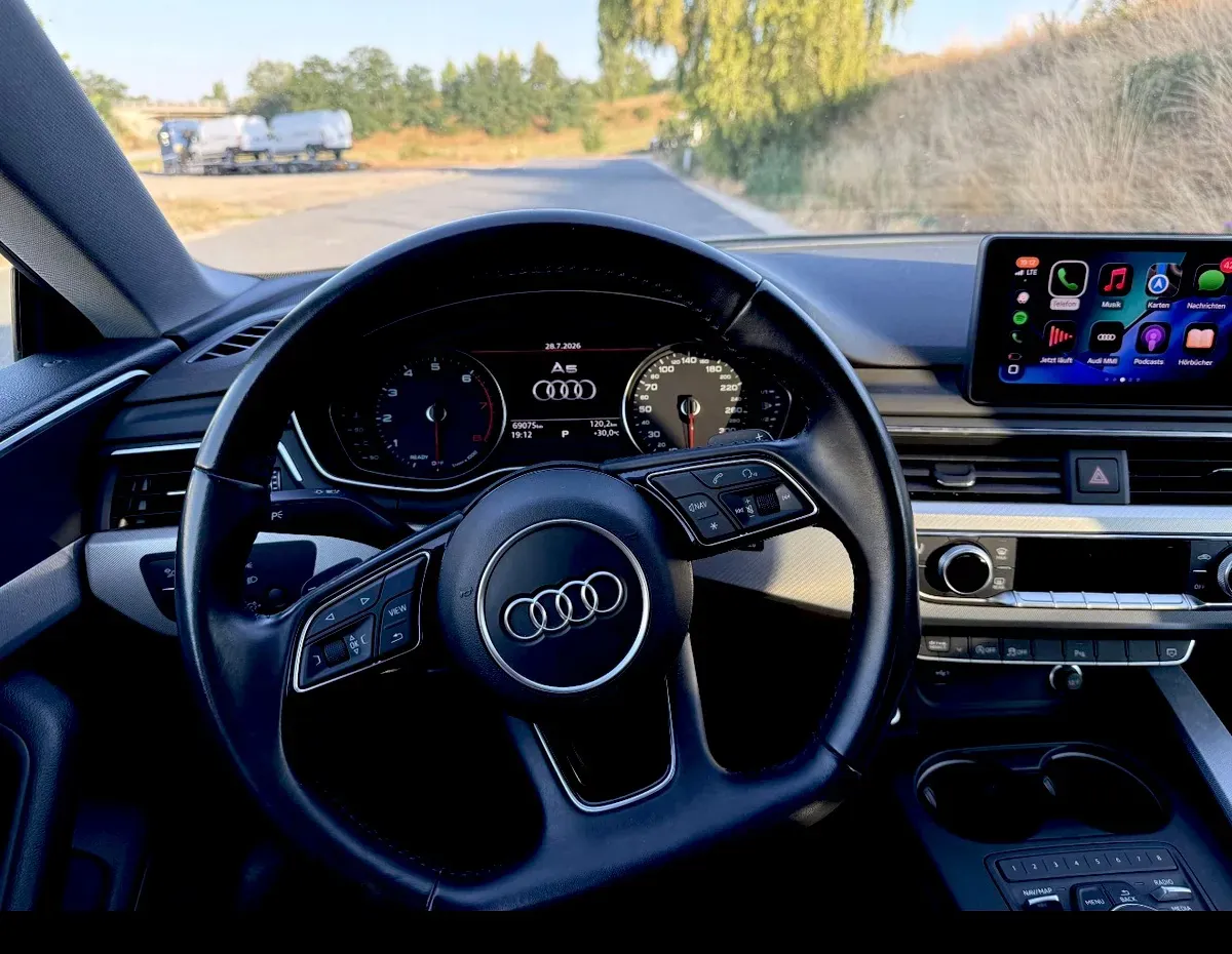 Audi A5 2017 photo 2