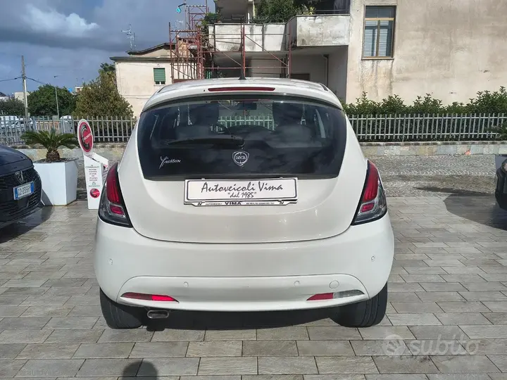 Lancia Ypsilon 2019 photo 5