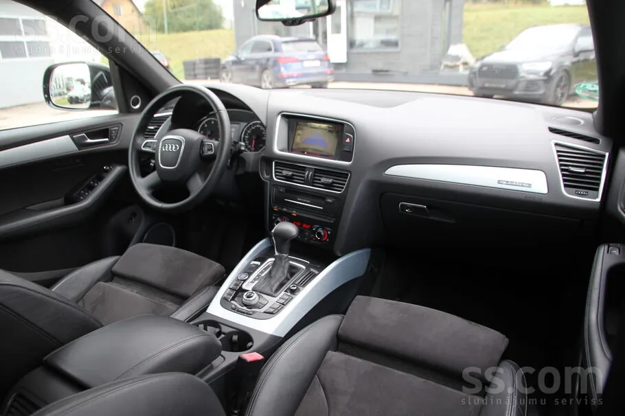 Audi Q5 2010 photo 5